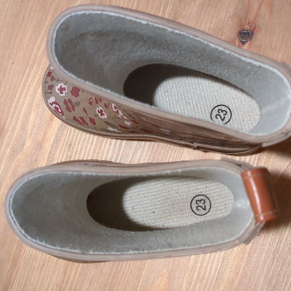 Kuling rain boots - Size 7 - Picture 3 of 4